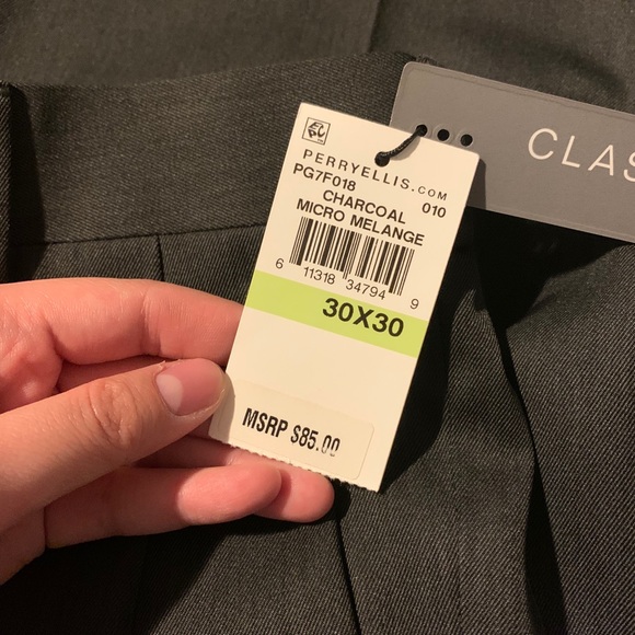 Perry Ellis Charcoal Classic Fit Pleat Pants 30x30 - Picture 5 of 6